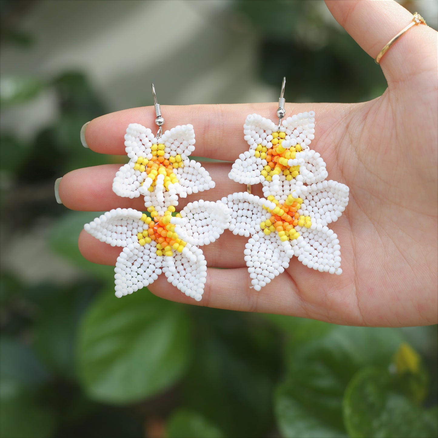 Native Blossom Beaded Flower Earrings – Handmade Seed Bead Jewelry