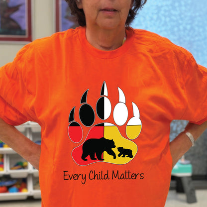 Every Child Matters Bear Paw Indigenous Pride Unisex T-Shirt/Hoodie/Sweatshirt