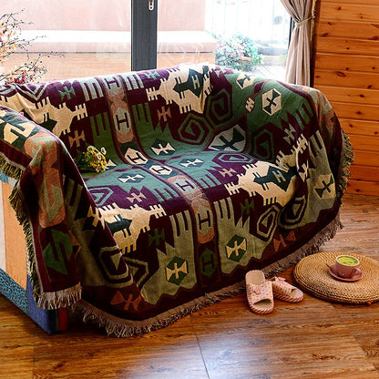 Southwestern Reversible Woven Blanket – Native-Inspired Green & Maroon Geometric Throw