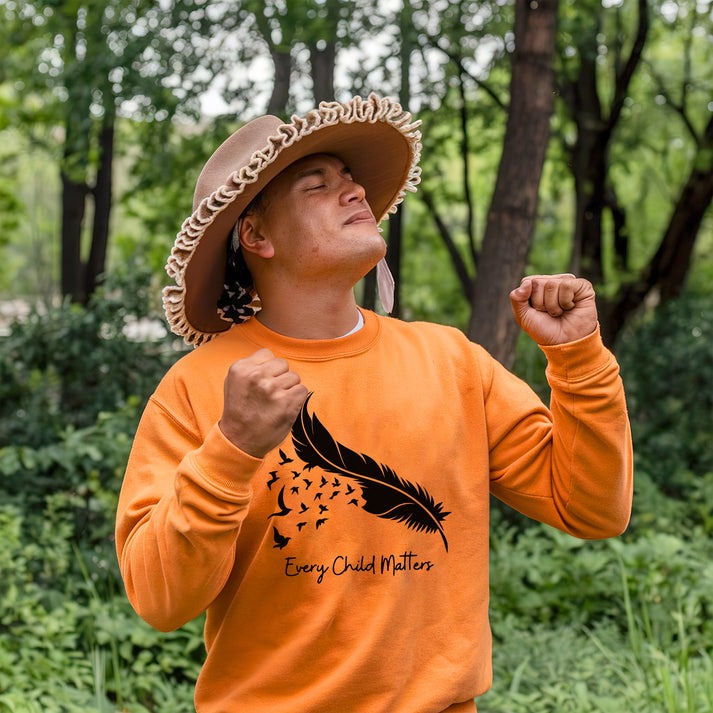 Every Child Matters Feather Flying Birds Design For Orange Shirt Day T-Shirt/Hoodie/Sweatshirt